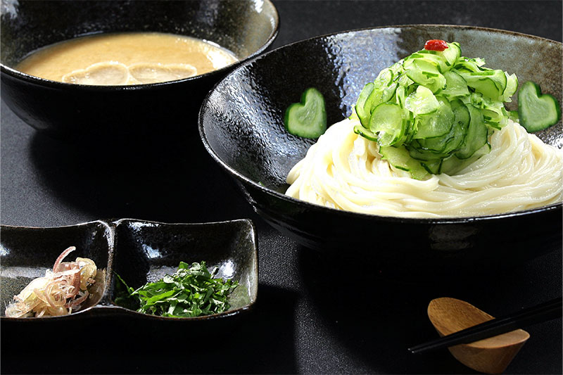 板倉ニュータウン  うどんCafeはらだのきゅうりのだし汁うどん