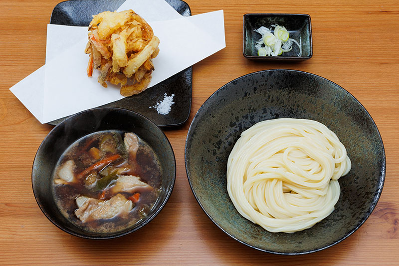 板倉ニュータウン  うどんCafeはらだの肉汁うどん